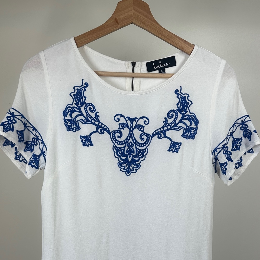 Lulus Tale to Tell Blue and Ivory Embroidered Shift Dress women’s small - Picture 3 of 12